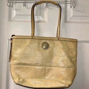 Coach Signature F19198 Yellow Patent Leather Stitch Tote Bag Shoulder  Satchel